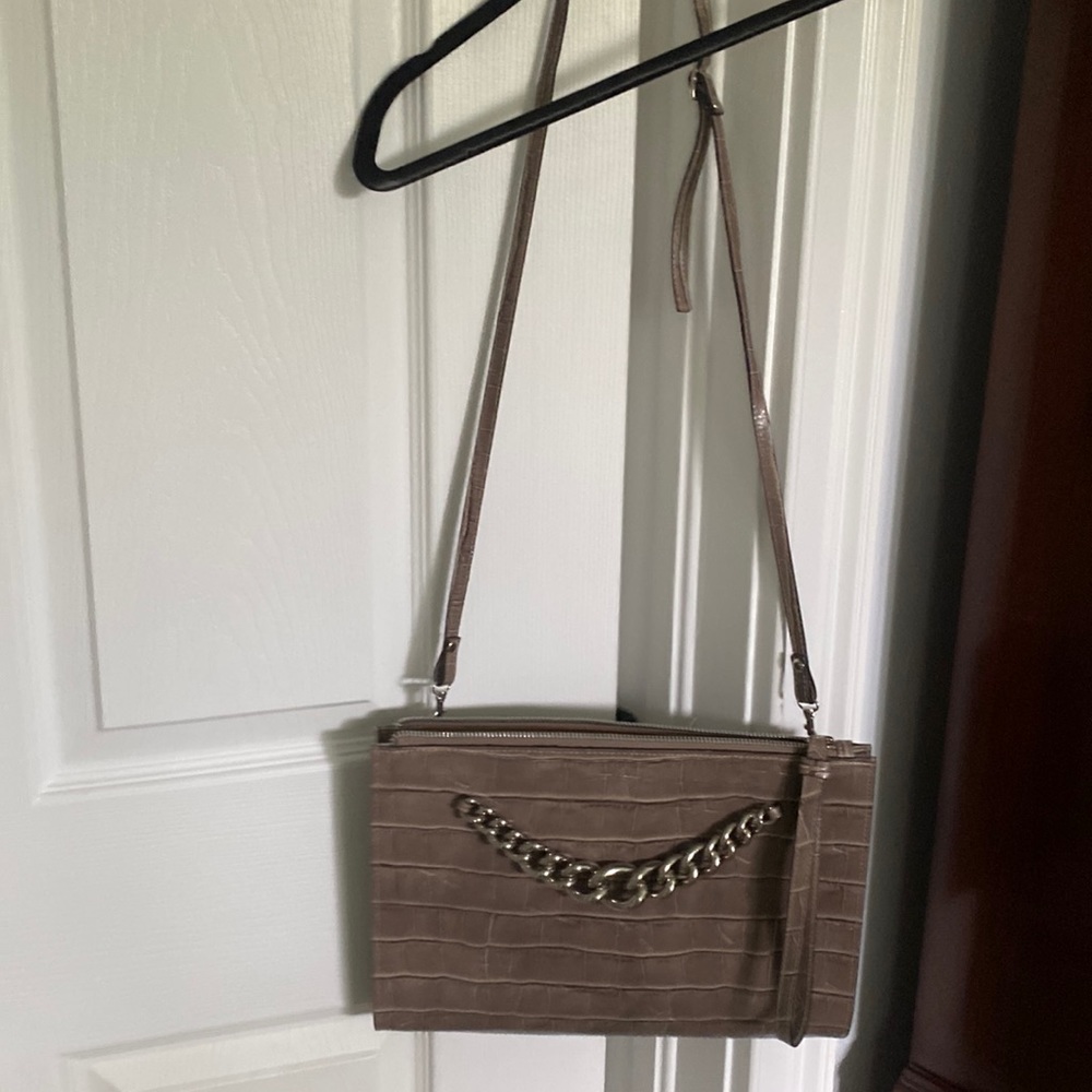 9x12 w 20” strap all leather purse Claudia Fierenza